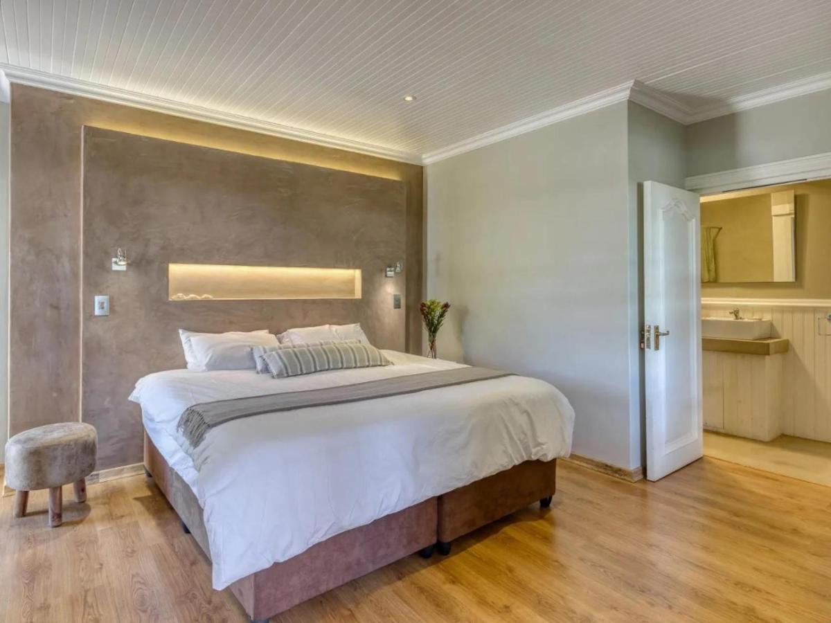 Explorer Guesthouse サマーセット・ウェスト 部屋 写真