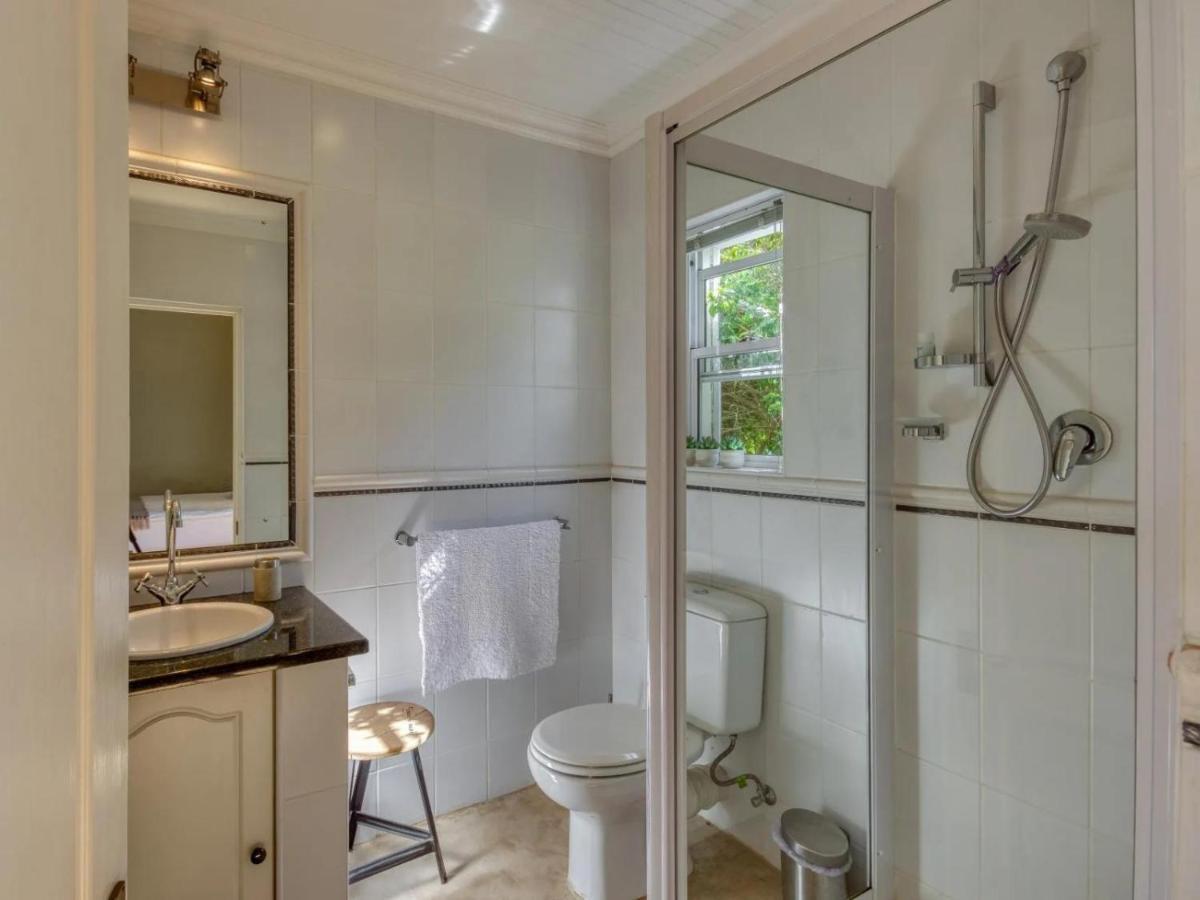 Explorer Guesthouse サマーセット・ウェスト 部屋 写真